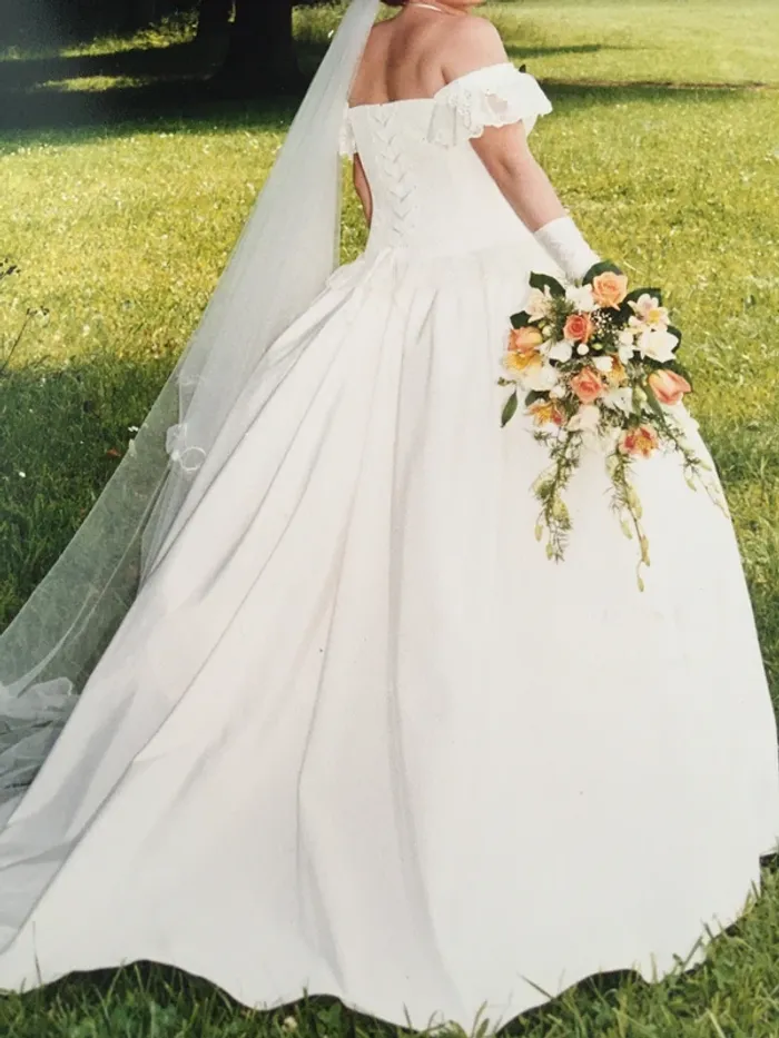 Robe de mariée (jupe +bustier)