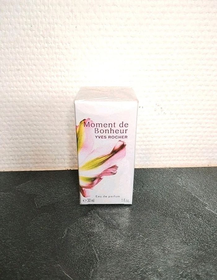 Eau de parfum neuf Moment de bonheur