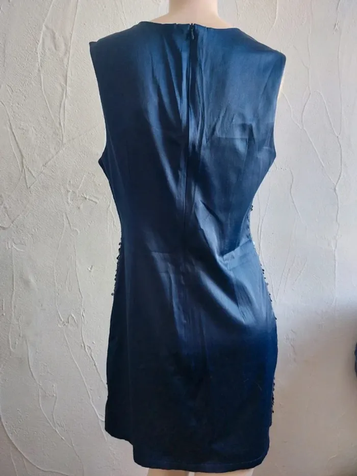 Robe de soirée à sequins bleu marine Taille 38 - photo numéro 6