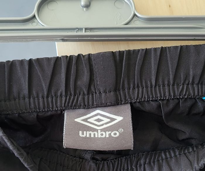 Short Umbro - photo numéro 4