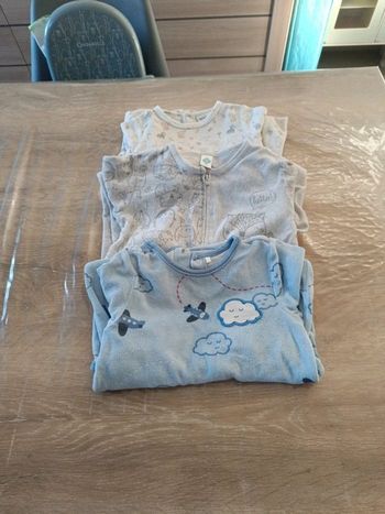 Lot pyjamas garçon 18 mois