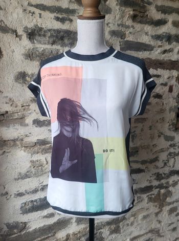 T-shirt Zara visage femme look y2k 2000's Taille M ou 38