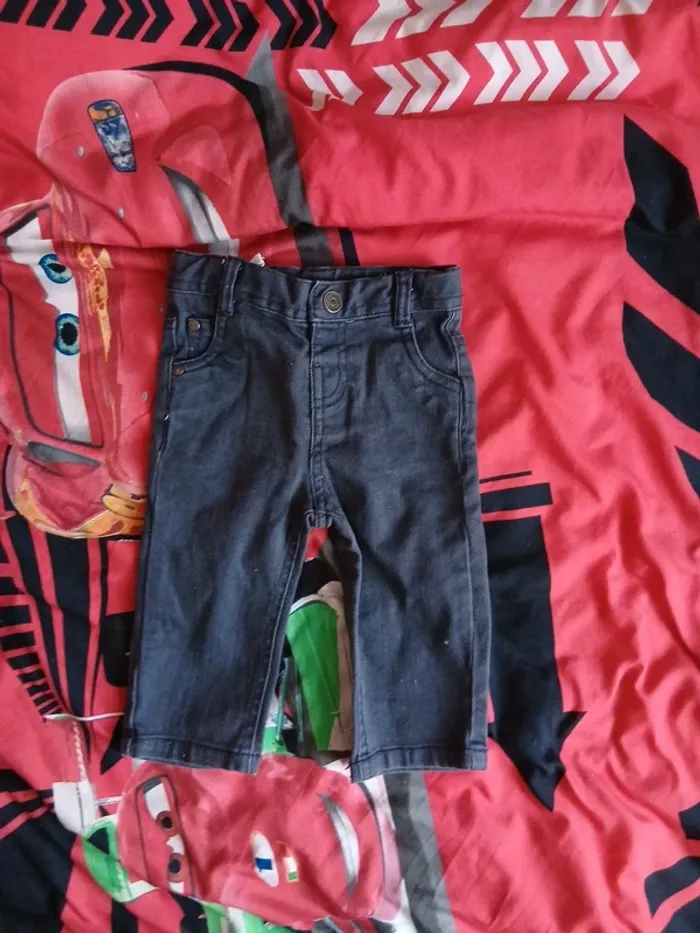 Lots de 3 jeans taille 6 mois - photo numéro 5