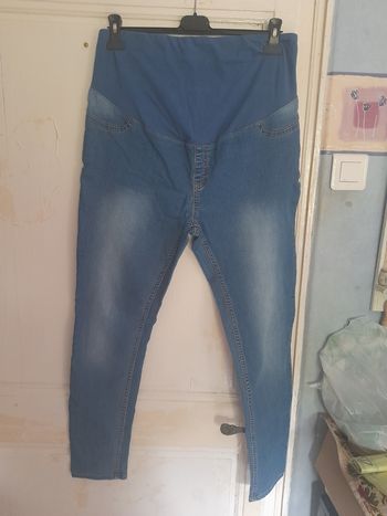 Pantalon jegging de grossesse bleu, marque Kiabi, taille 44