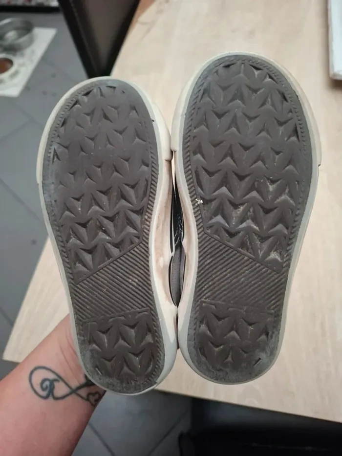 Chaussure 👟 - photo numéro 3