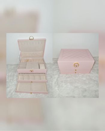 Boite à bijoux rose