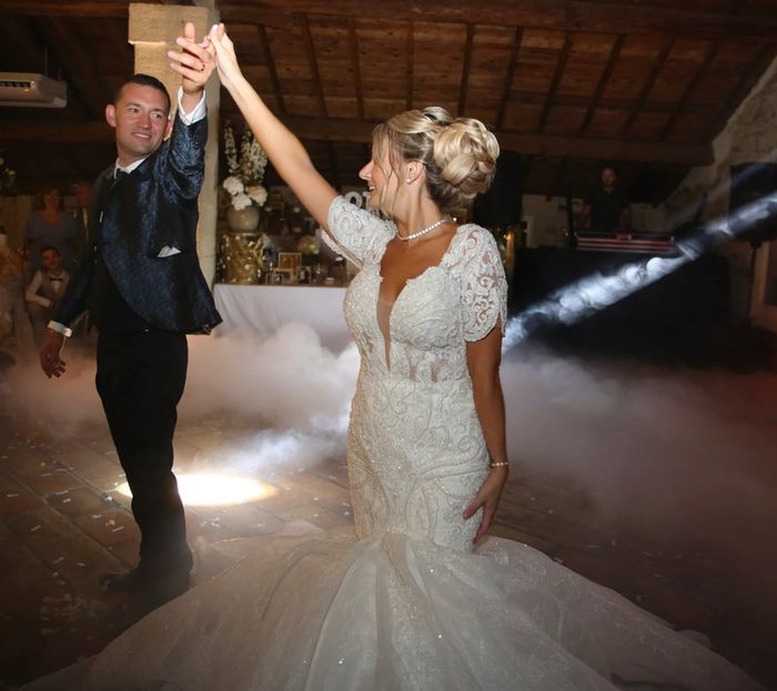Robe de mariée sirène / princesse évasé en bas - photo numéro 10