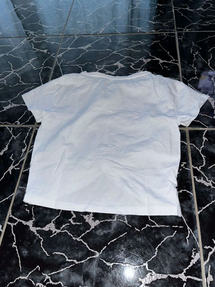 T shirt 6 ans - photo numéro 3