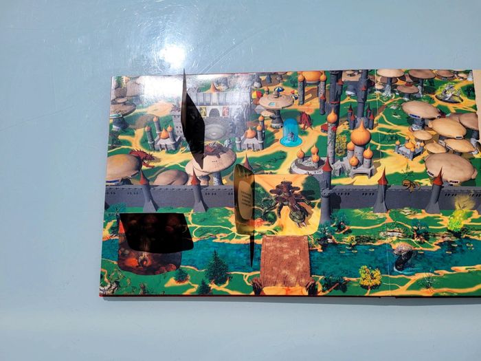 Livre animé caches, depliants, Les Gobelins : Grand livre officiel du royaume de Grrym (30) - photo numéro 9