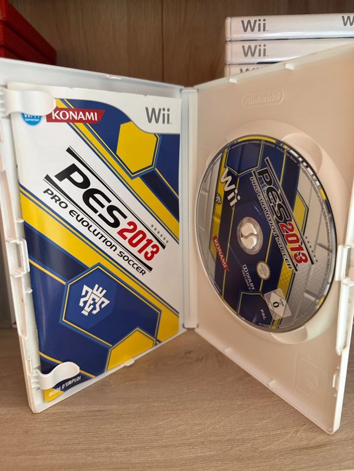 Pes 2013 jeu Wii pro évolution soccer football - photo numéro 2