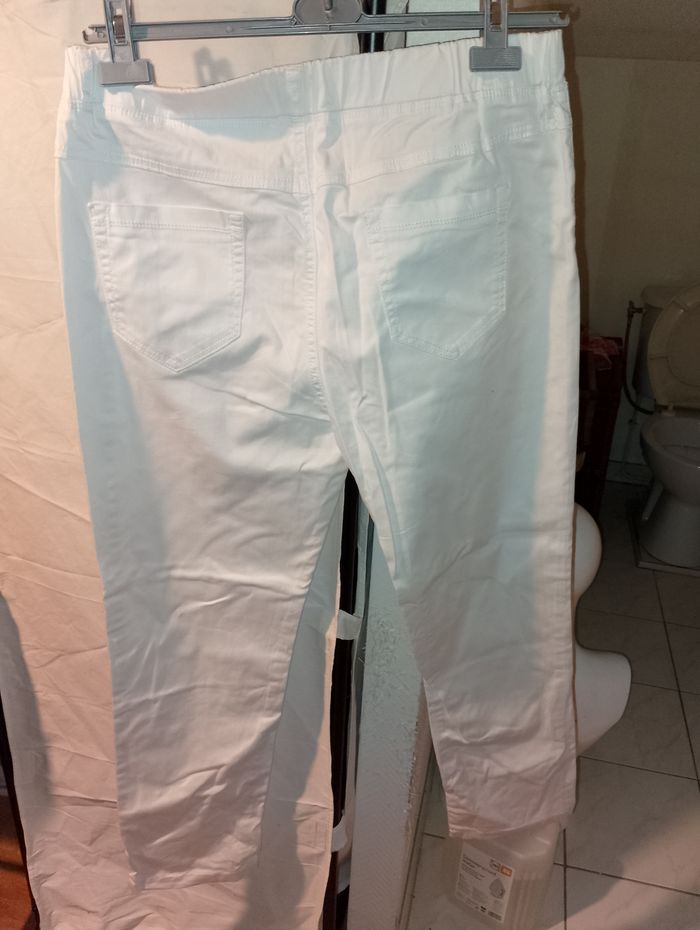 pantalon elstique blanc t 52 - photo numéro 2