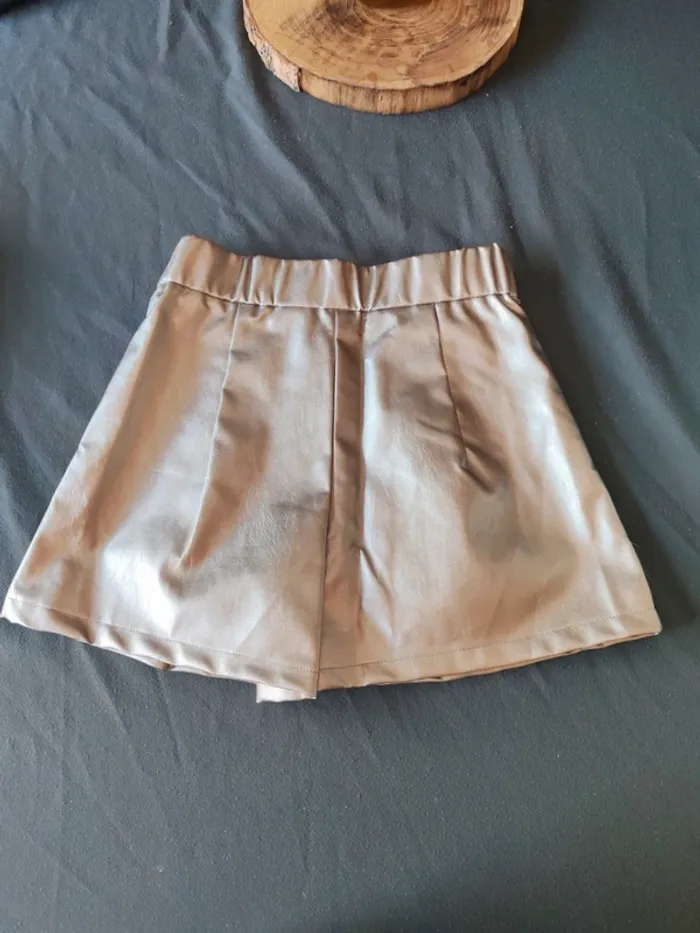 Short taille haute taille 36 - photo numéro 4