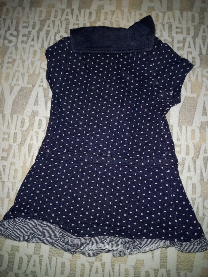 Robe bleu marine en 12 mois - photo numéro 2