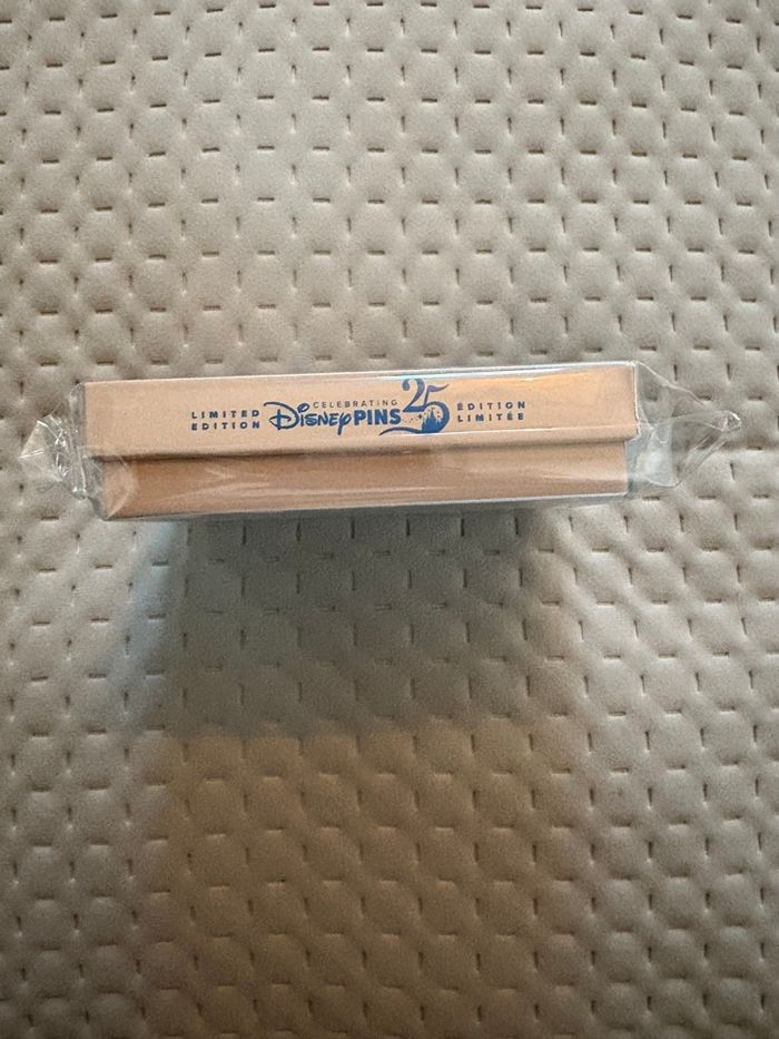 🎉Pin's Disney Toy Story - Edition Limitée 25e Anniversaire / 30 Years & Beyond🎉 - photo numéro 3