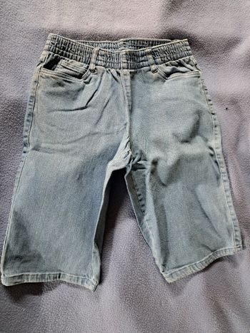 Short jeans