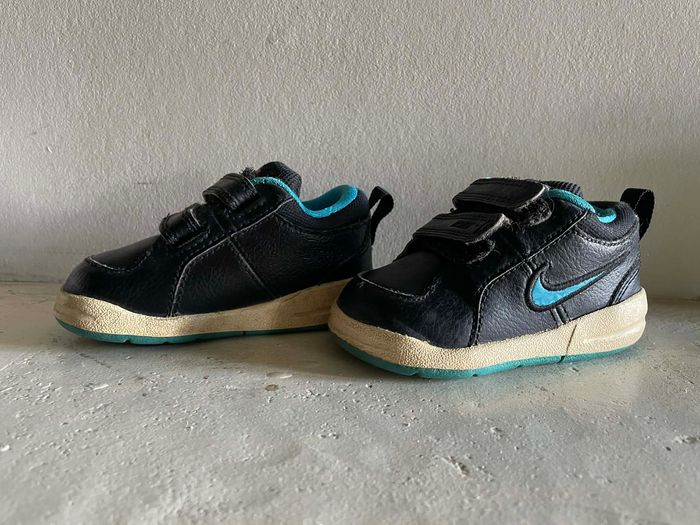 Basket "Nike" T 19.5 à scratchs