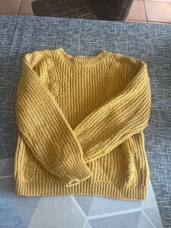 Pull moutarde