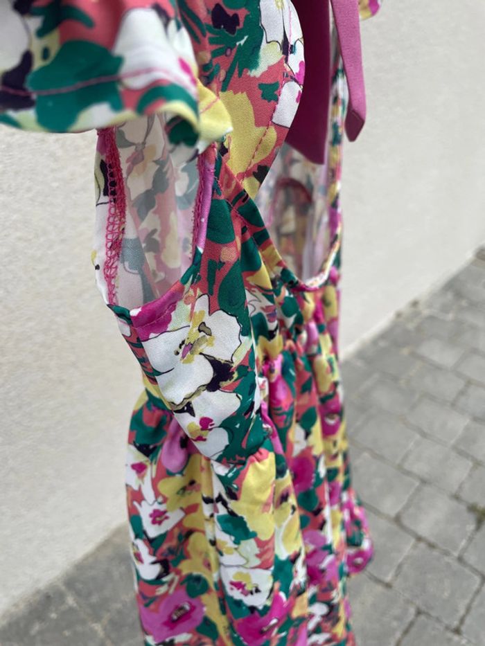 Magnifique robe d’été fleurie et colorée - photo numéro 4