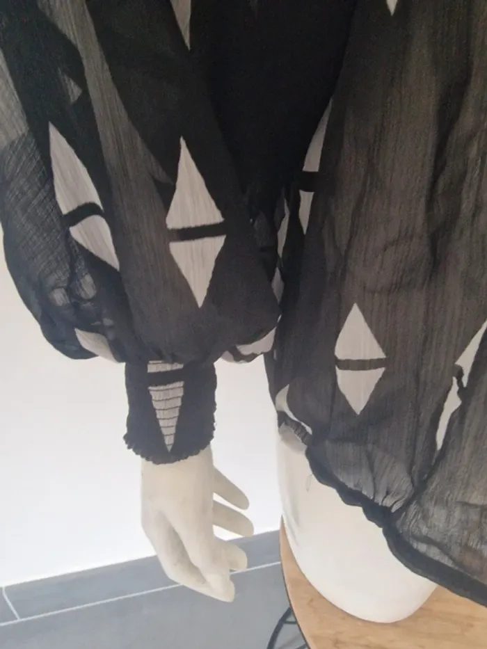 Blouse - photo numéro 4