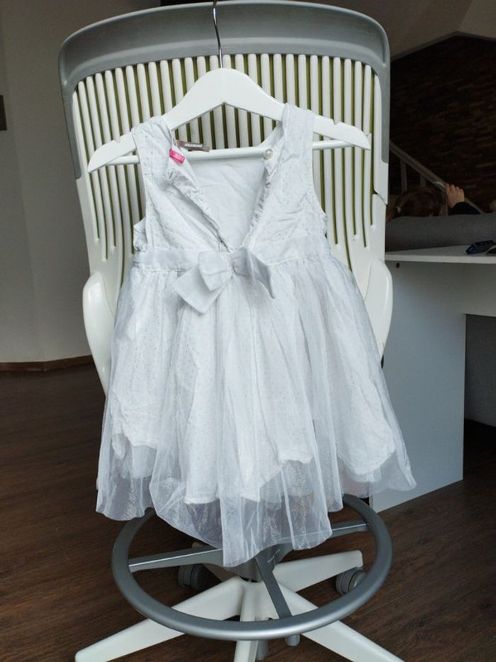 Jolie robe de cérémonie 18 mois - photo numéro 2