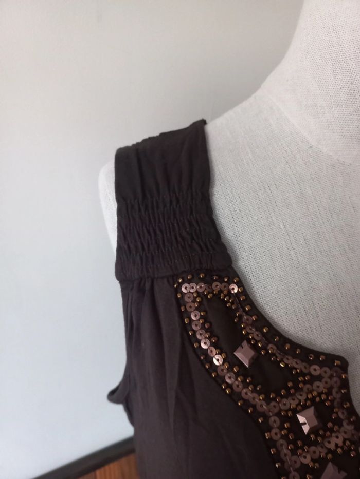 Tunique marron avec perles - photo numéro 4