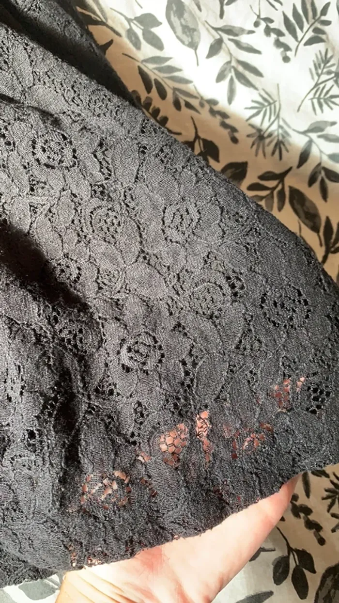 Robe pimkie à dentelle - photo numéro 2