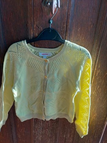 Joli cardigan Catimini 3 ans