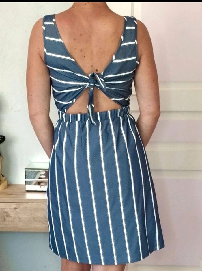 Robe  d'été NafNaf 34 Très Bon Etat - photo numéro 2
