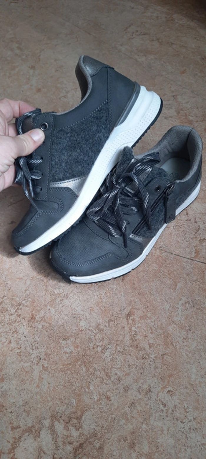 Baskets footflexx neuve 37 - photo numéro 2