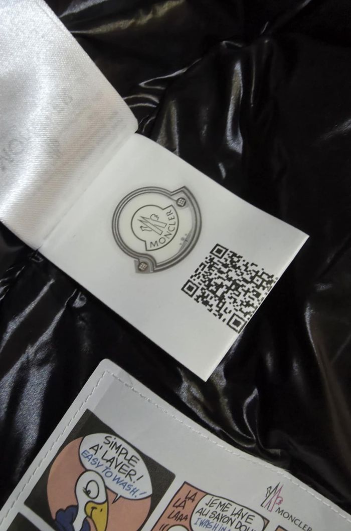 Doudoune Moncler Homme Noir(convient M) Neuf Étiquettes – Authentique QR Code - photo numéro 4