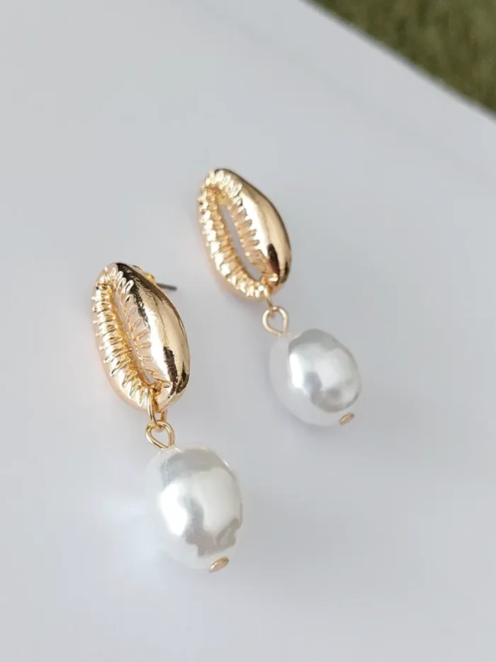 Boucles d'oreilles - coquillage perle blanche nacrée - acier inoxydable - tendance bohème 🐚 - photo numéro 2