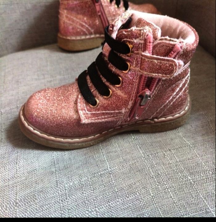 Chaussure bottine taille 22 - photo numéro 2