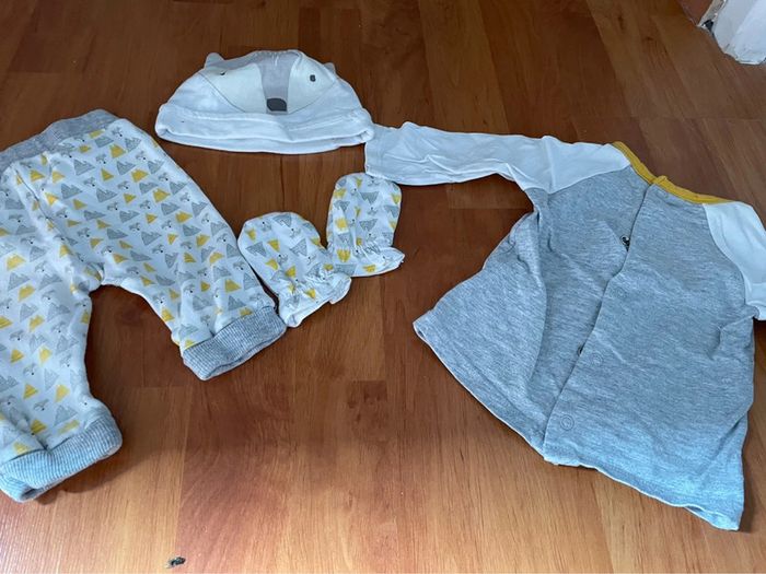 Ensemble 3 mois - photo numéro 2