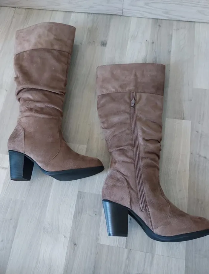 Bottes Marron Ligne à suivre - photo numéro 2