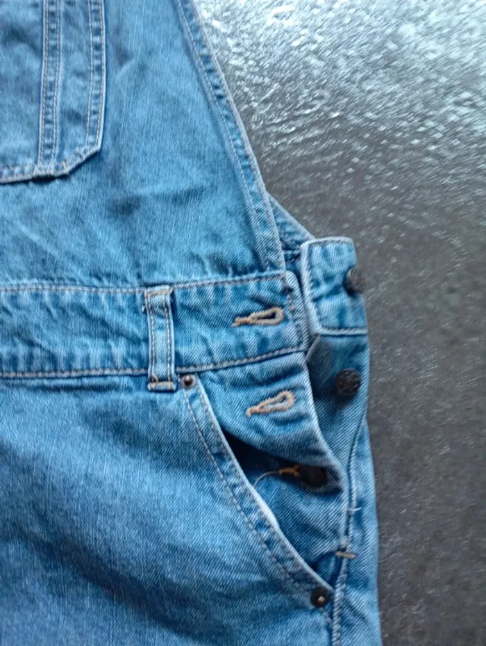 Salopette short Kiabi t.S - photo numéro 3