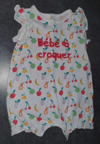 Combinaison bébé fille