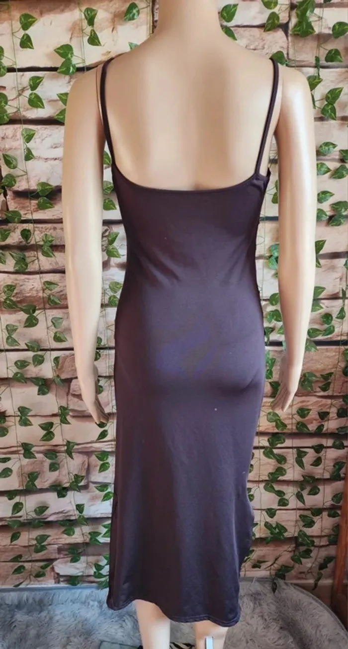 🌸Robe sexy Chocolat Shein Taille 36🌸 - photo numéro 4