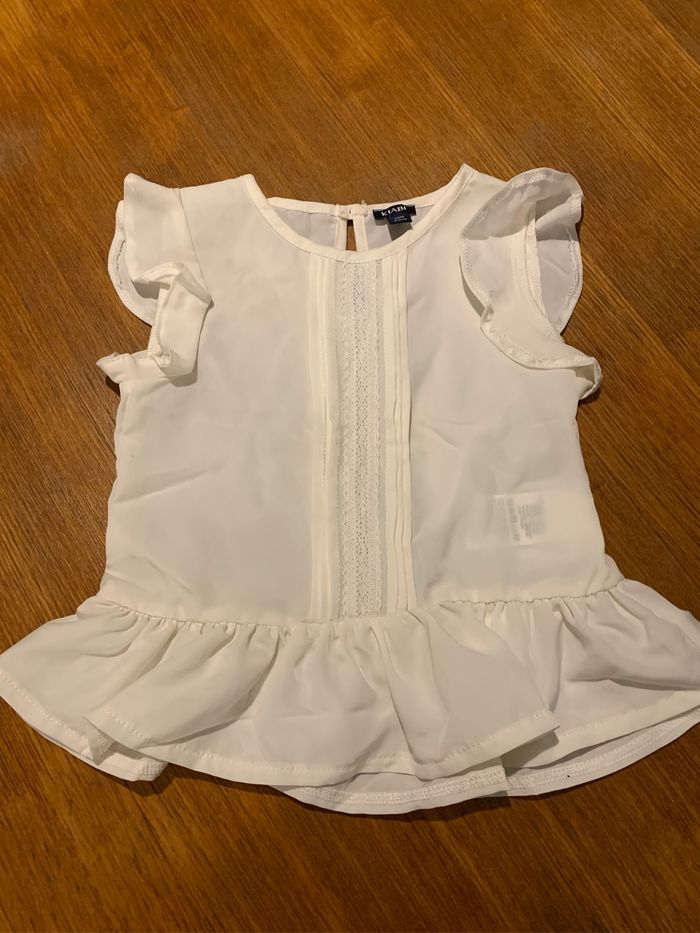 Jolie tunique écru kiabi 24 mois