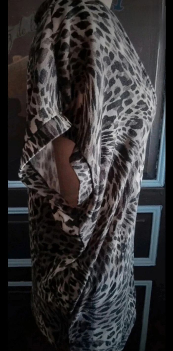 T-shirt manches courte léopard 50-52 - photo numéro 3