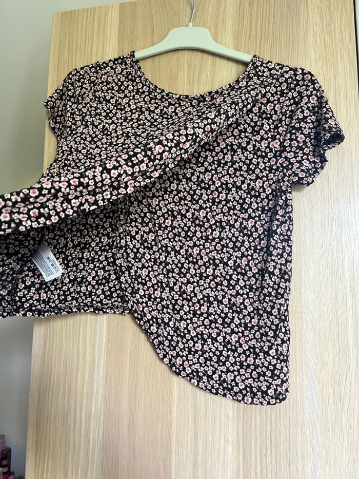 Tee shirt dos ouvert - photo numéro 3