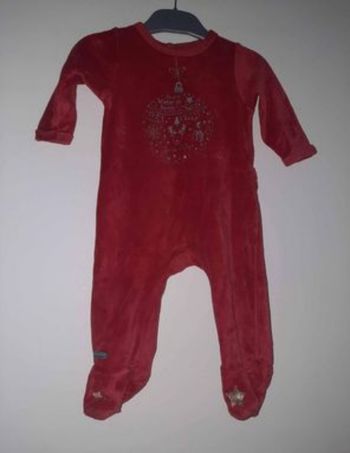 Pyjama sucre d orge rouge taille 6 mois