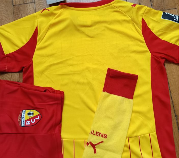 Kit football taille 10 ans modèle RC Lens 2026 domicile - photo numéro 5