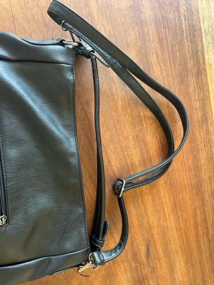 Sac noir - photo numéro 4