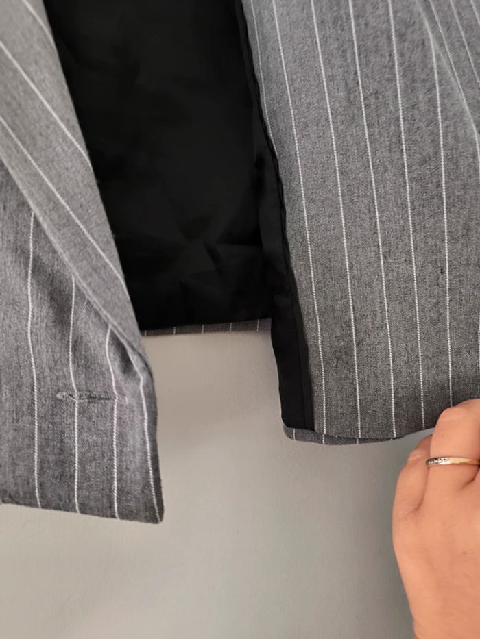 Blazer court Bershka Taille S - photo numéro 4
