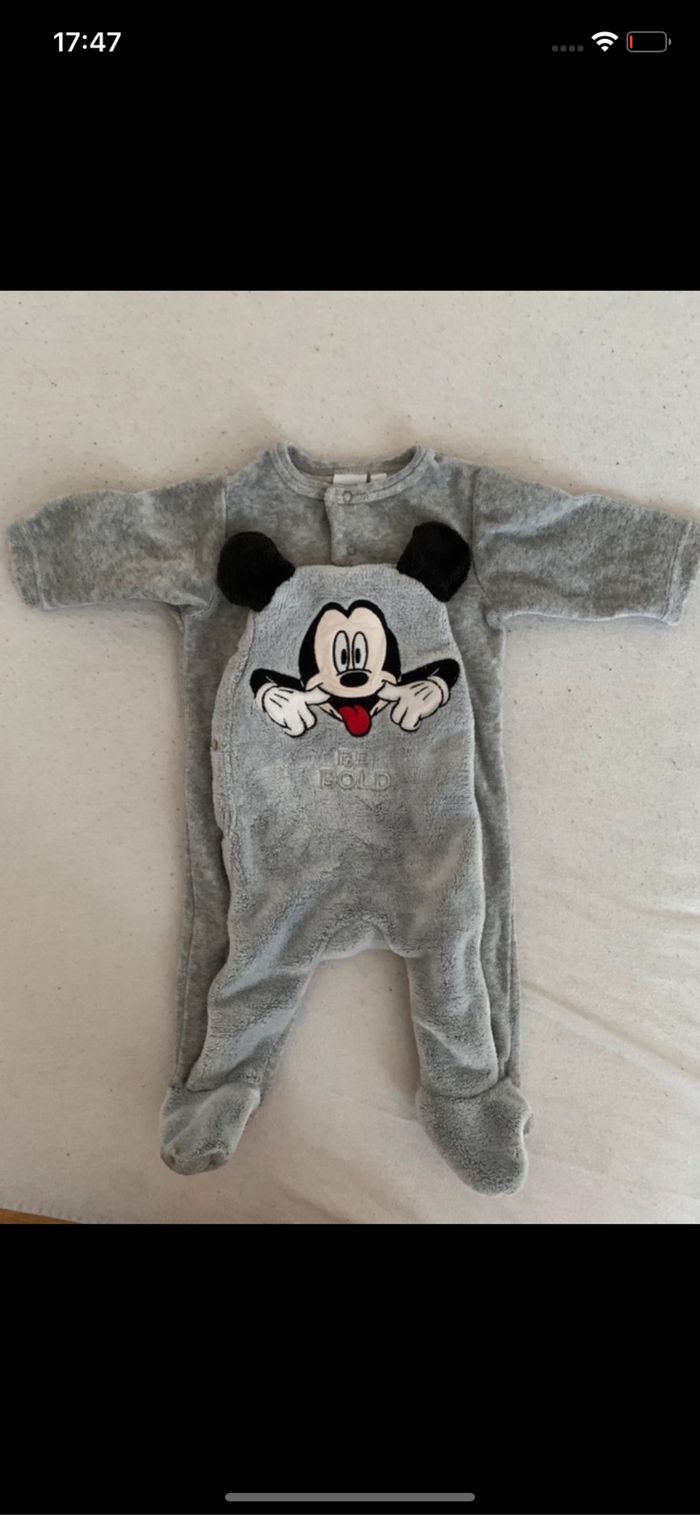 Pyjama Mickey