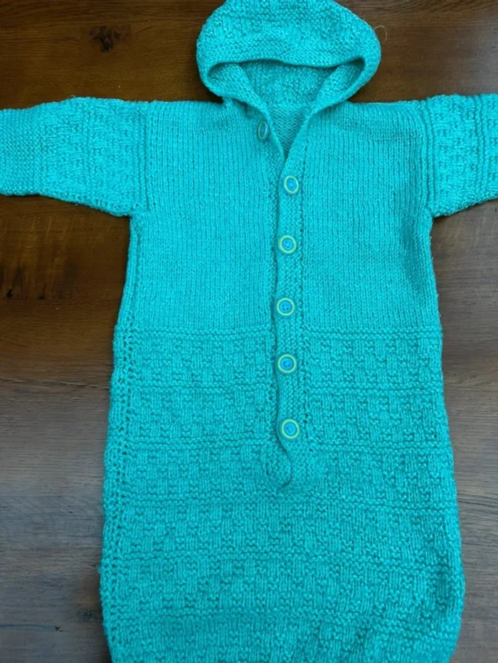 Gigoteuse en laine vert - photo numéro 5