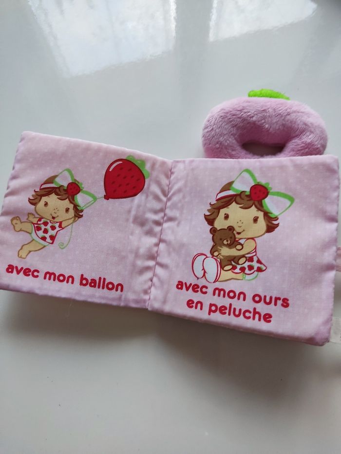 Livre en tissu - photo numéro 2