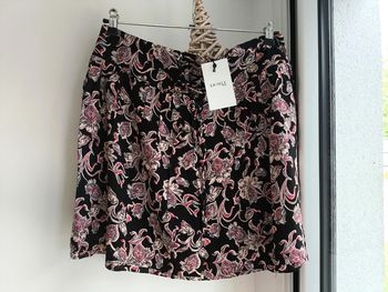 Jupe neuve 42