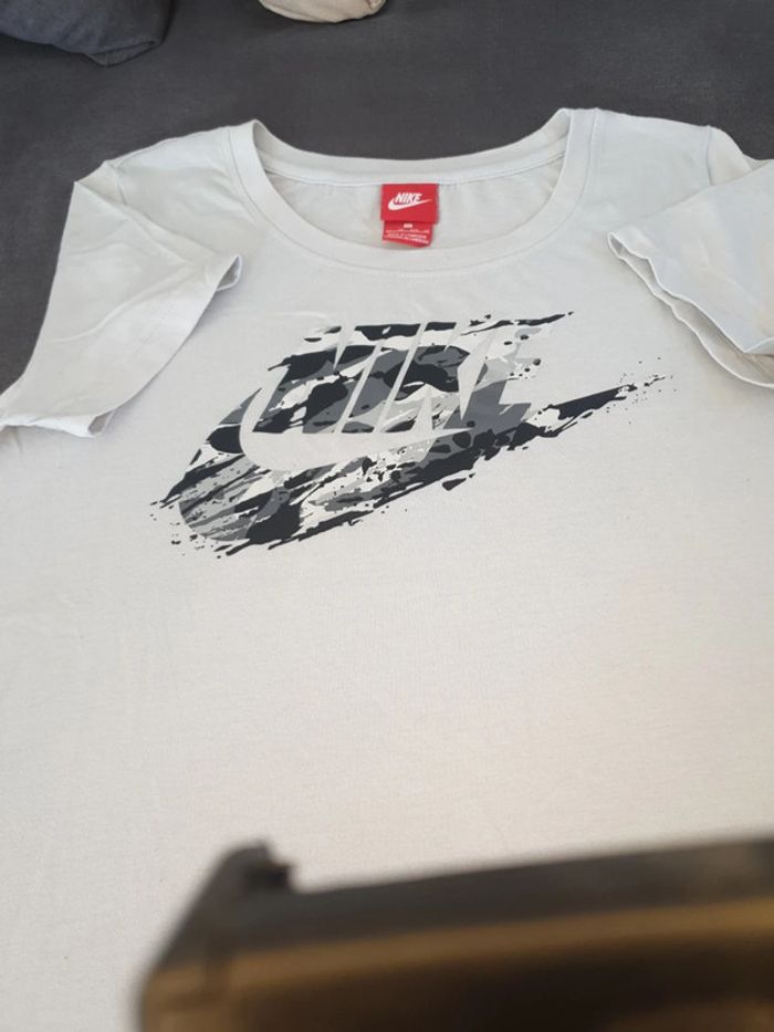 Tee-shirt - photo numéro 3