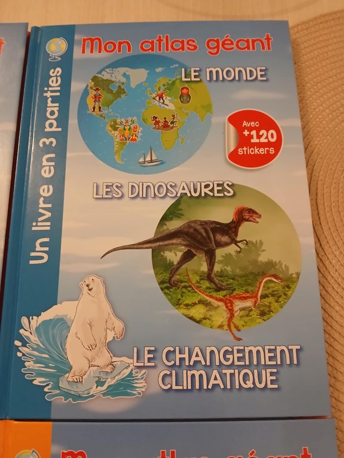 4 Atlas géant neuf - photo numéro 2